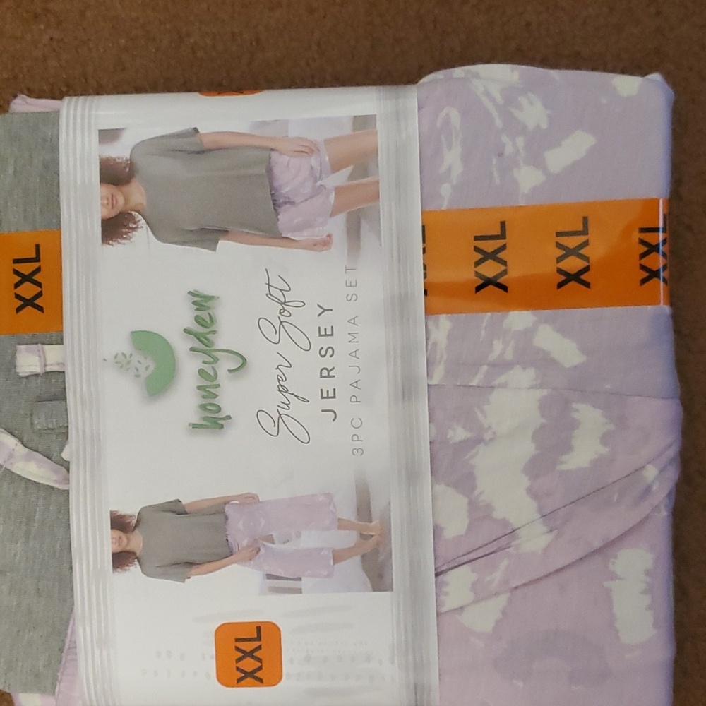 Pajama set by Honeydew Size XXL